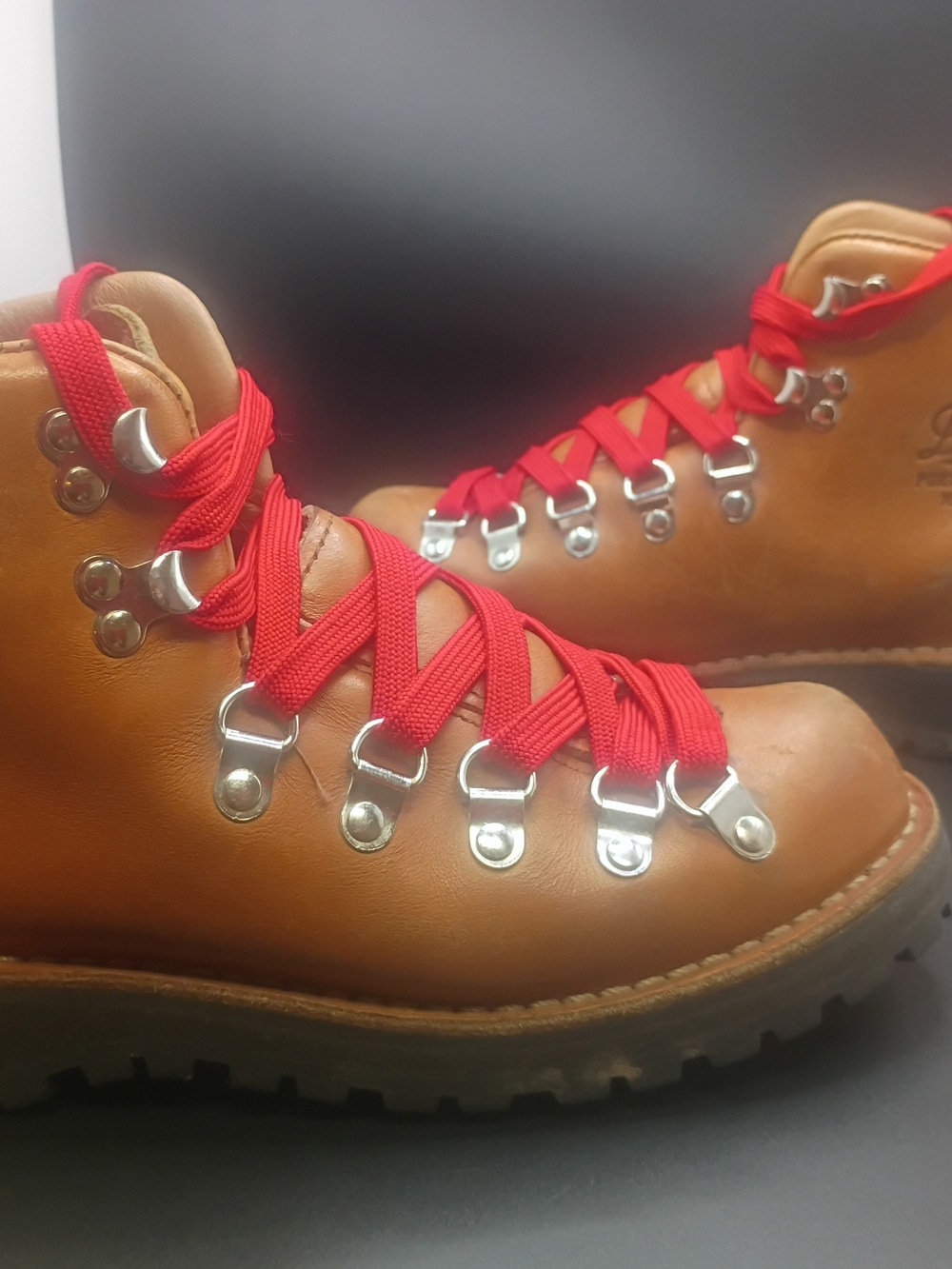 Danner Mountain Light Cascade Clovis Hiking Boots Women's US 7 M Brown Leather